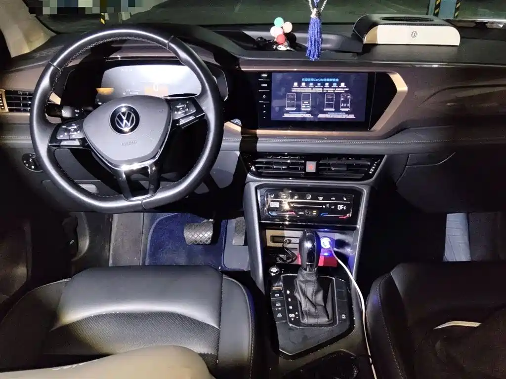 Volkswagen Tharu 2022 280TSI FWD Luxury Edition фото 13