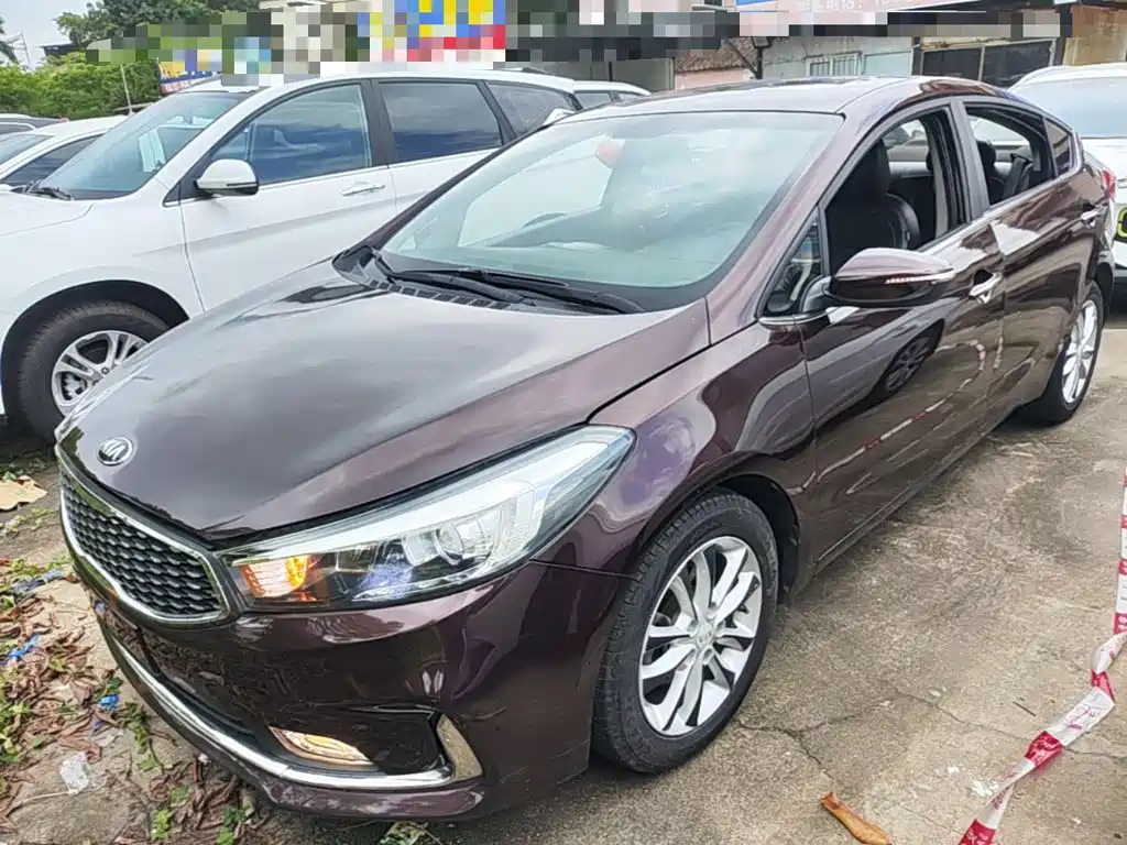 Фото 2 - Kia K3