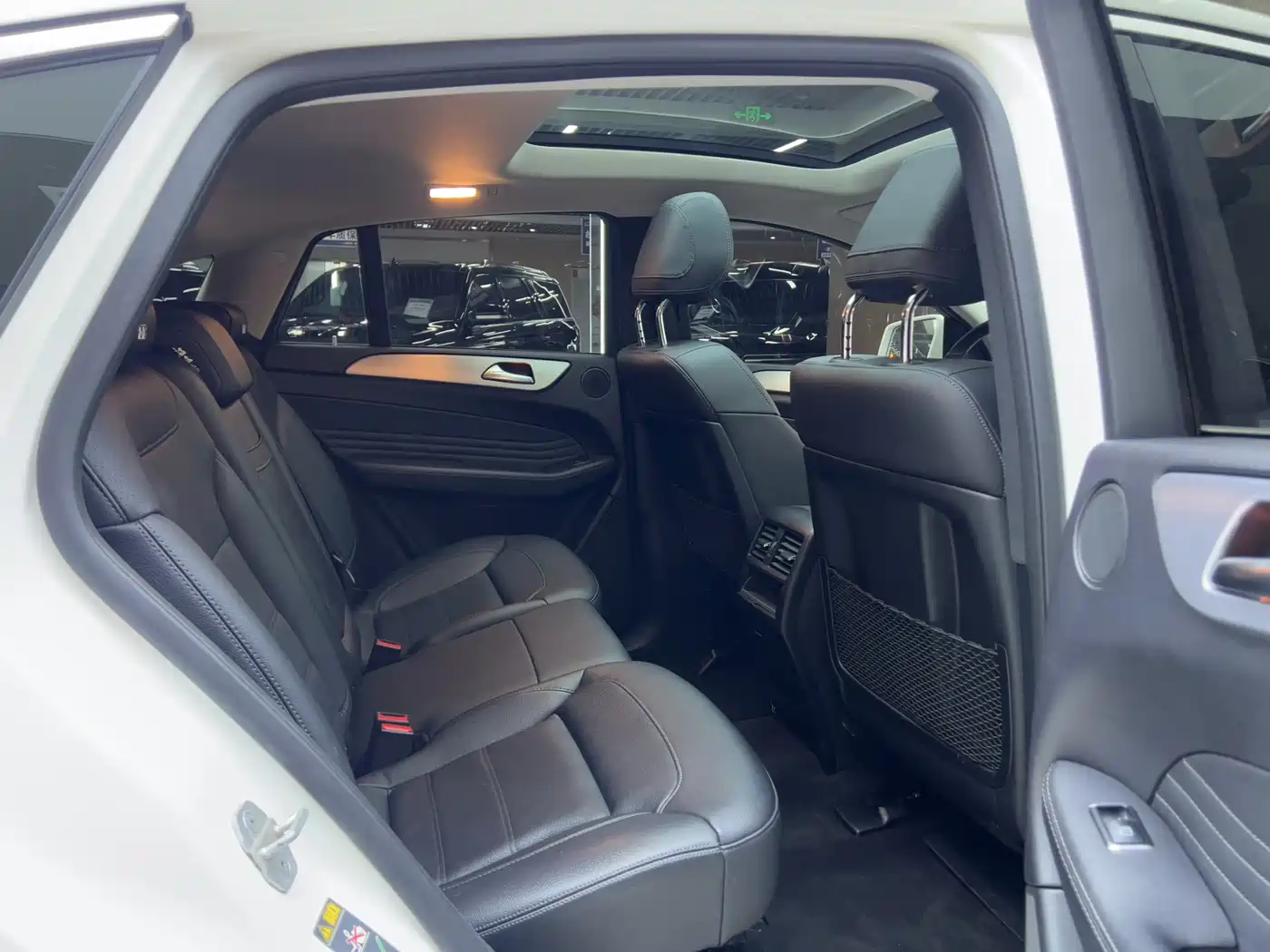 Mercedes-Benz GLE Coupe 2015 GLE 320 4MATIC Coupe SUV фото 6