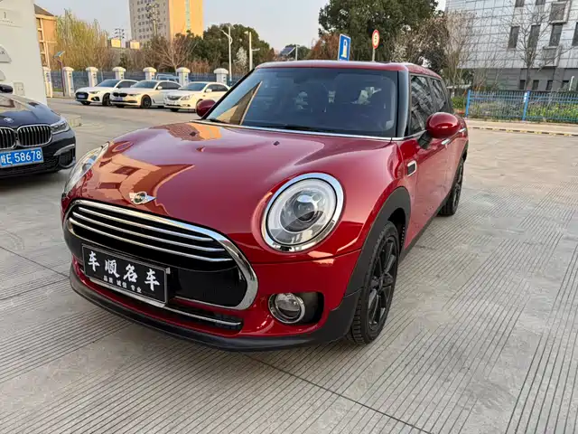 MINI CLUBMAN