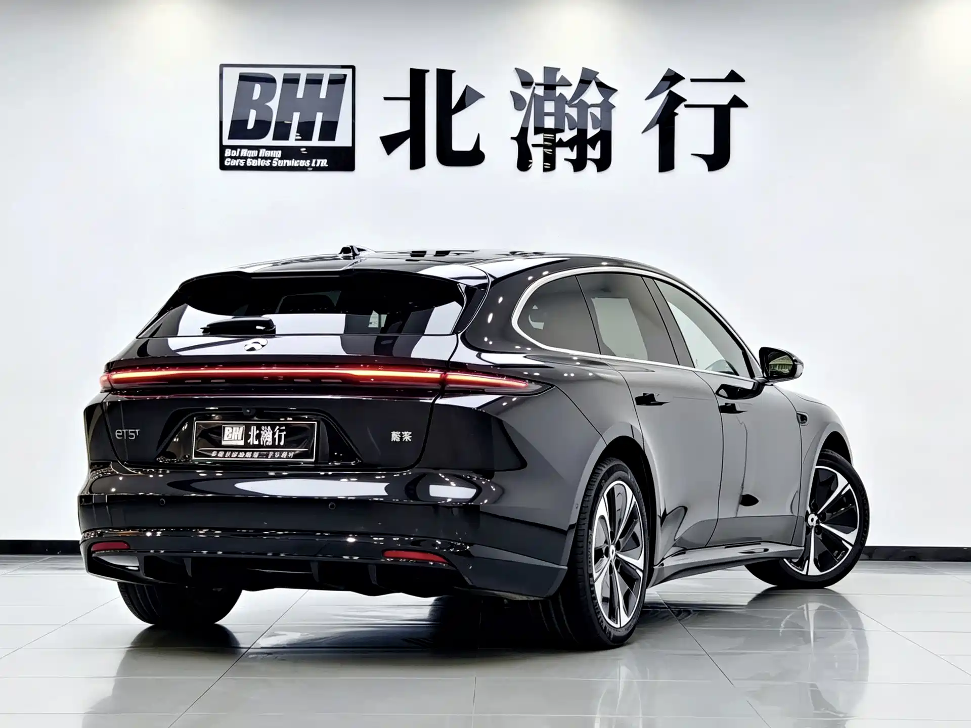 Фото 4 - NIO ET5T