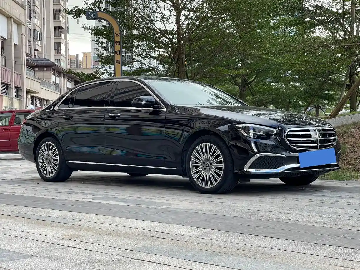  E CLASS