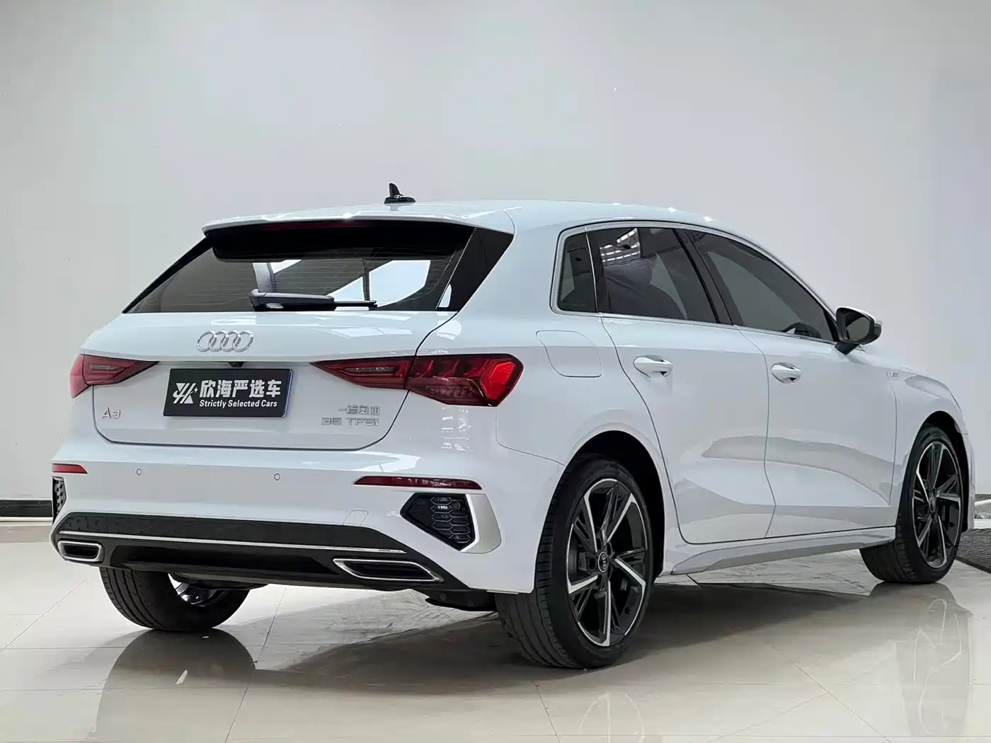 Audi A3 2024 Model Sportback 35 TFSI Fashion Sport фото 6
