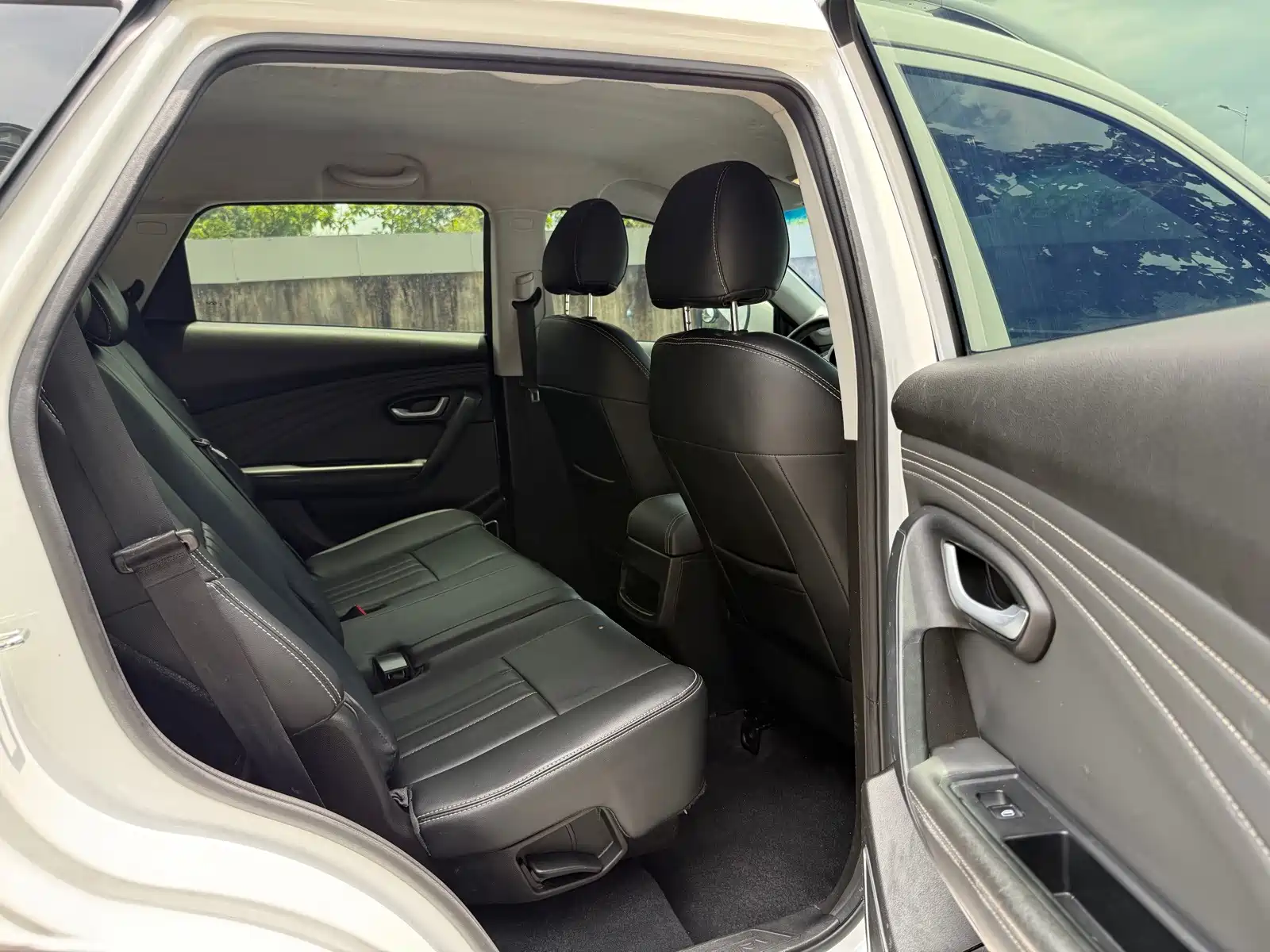 Photo 16 - Jetour X70M