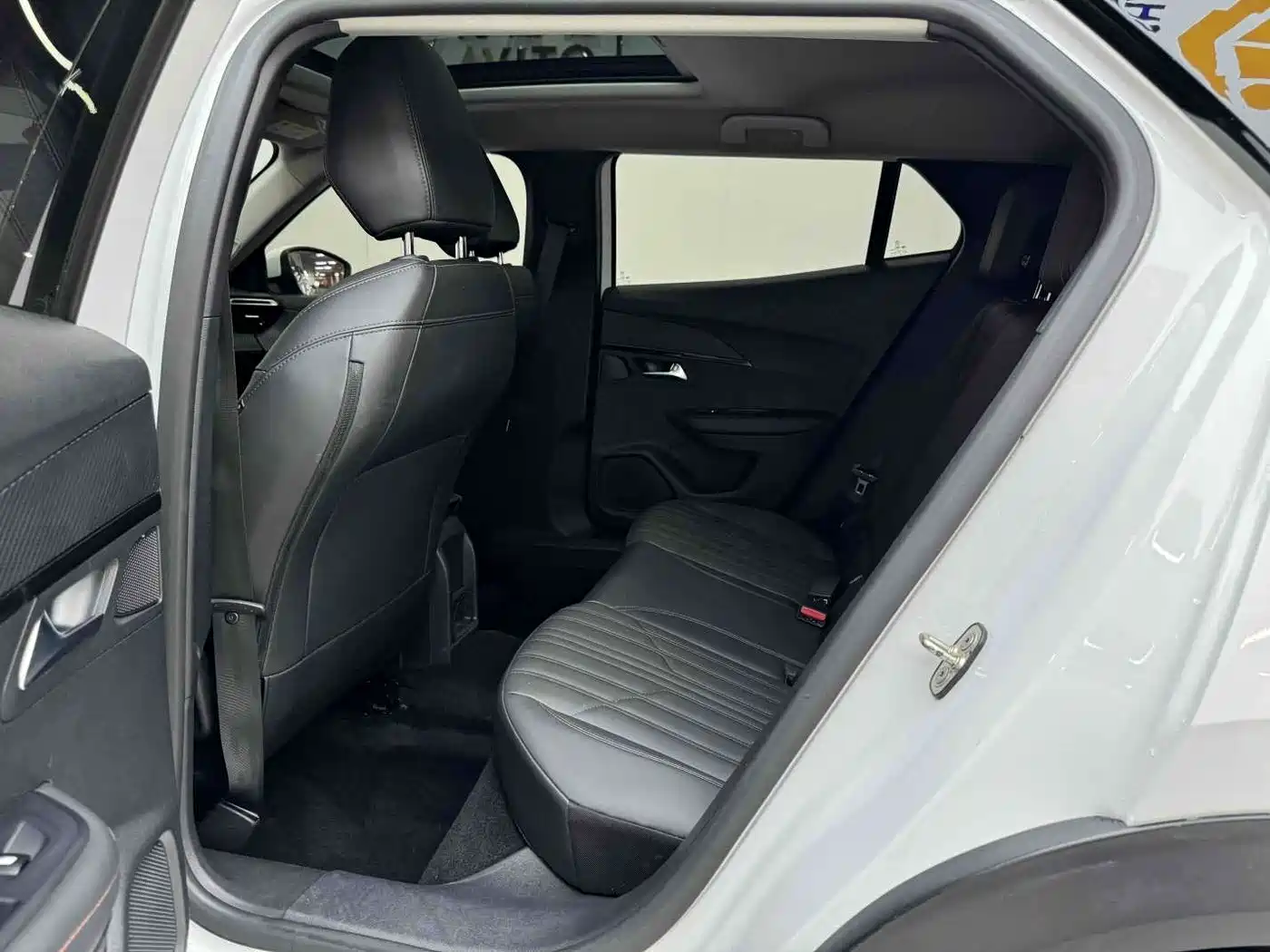 Peugeot 2008 2022 230THP THE ONE фото 21