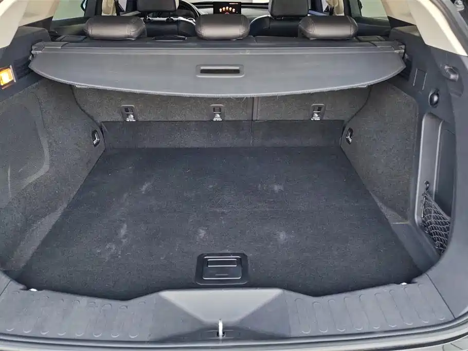 WEI PAI WEI BRAND VV7