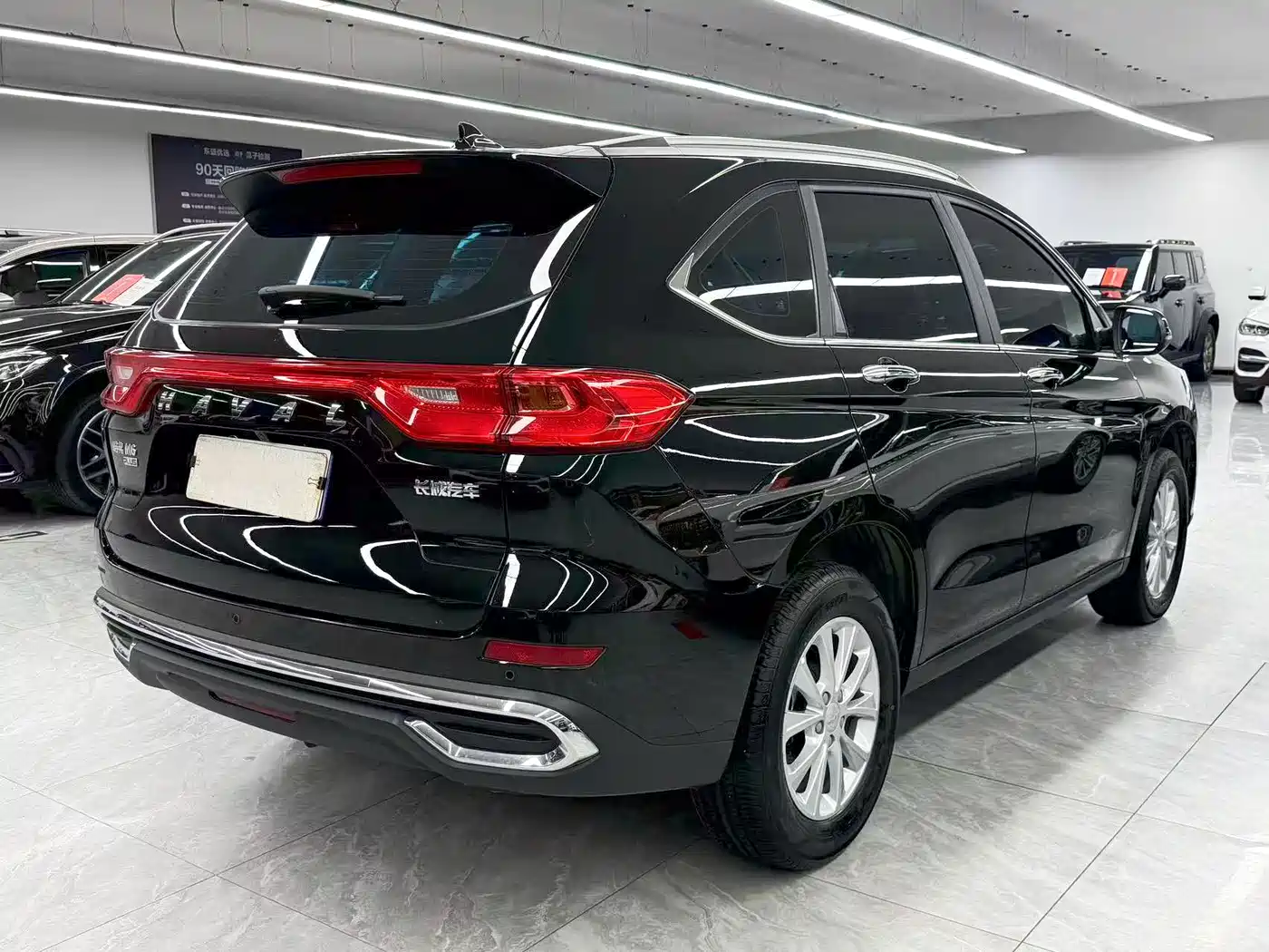 Haval M6 2023 2023 PLUS 1.5T DCT Luxury Smart Connect