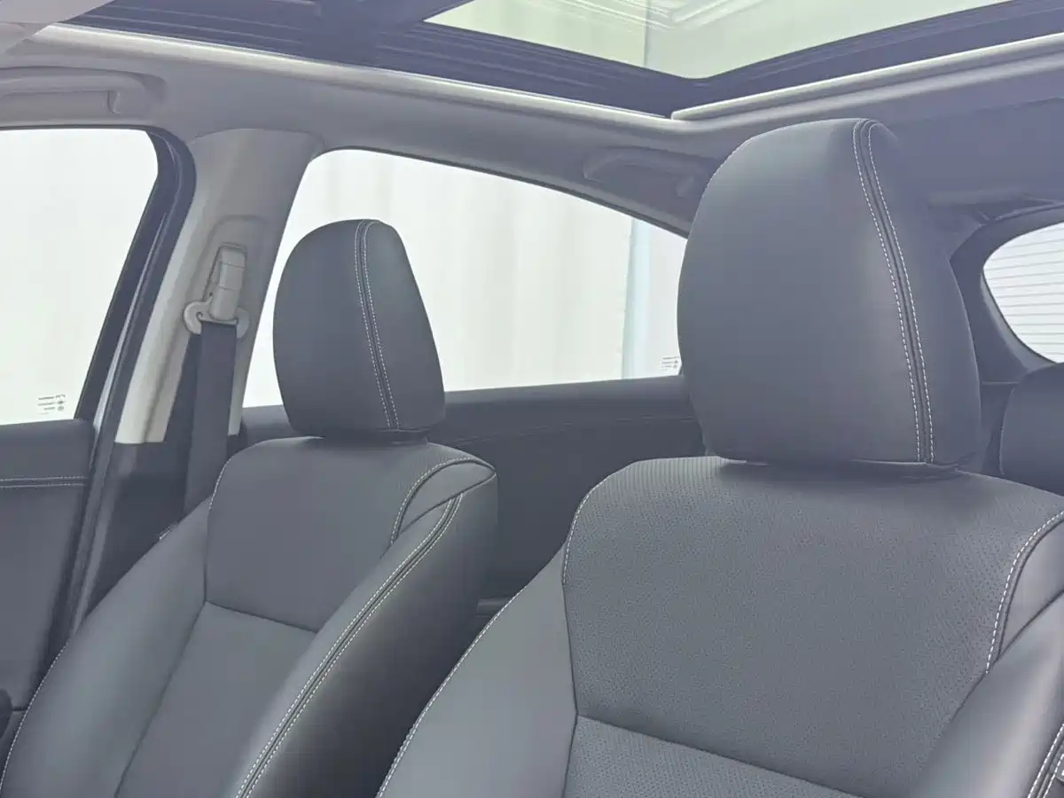 Photo 16 - Honda Vezel