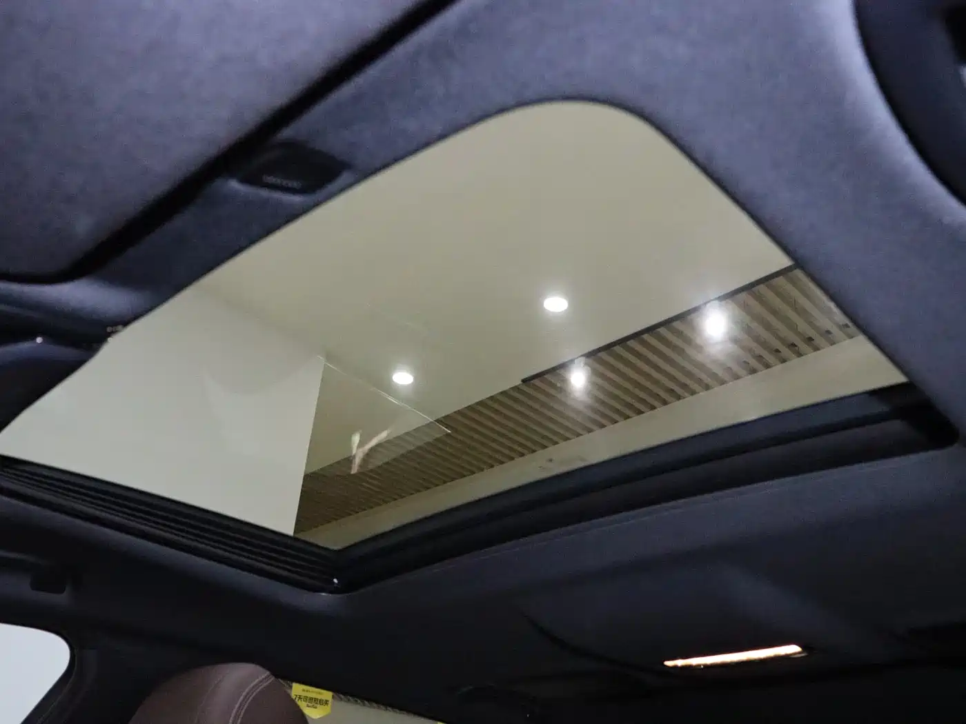 BMW 5 Series 2021 525Li M Sport Package фото 14