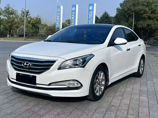  Hyundai Mistra 2014 1.8L Auto Smart GLS