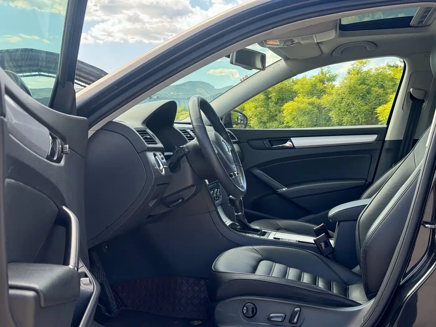 Volkswagen Passat 2013 2.0TSI DSG Yuzun фото 5