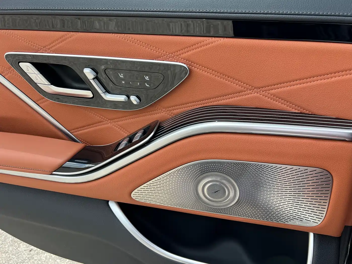 Mercedes-Benz Maybach S-Class 2023 S 480 4MATIC фото 12