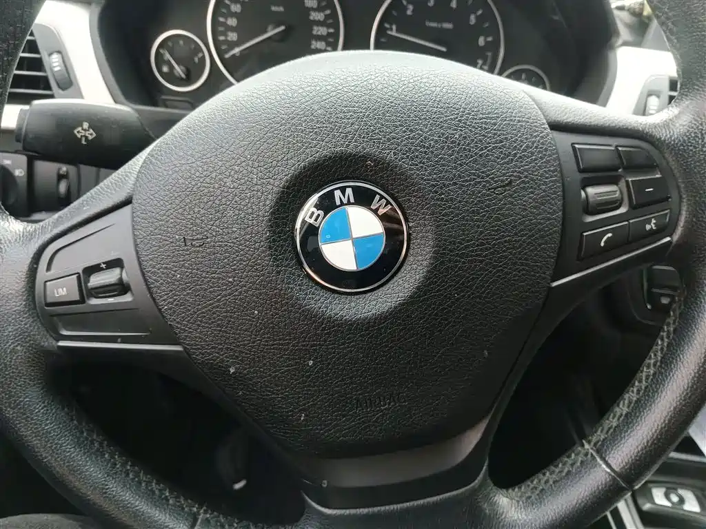 BMW 3 Series 2015 320Li Super Joy Fashion фото 7