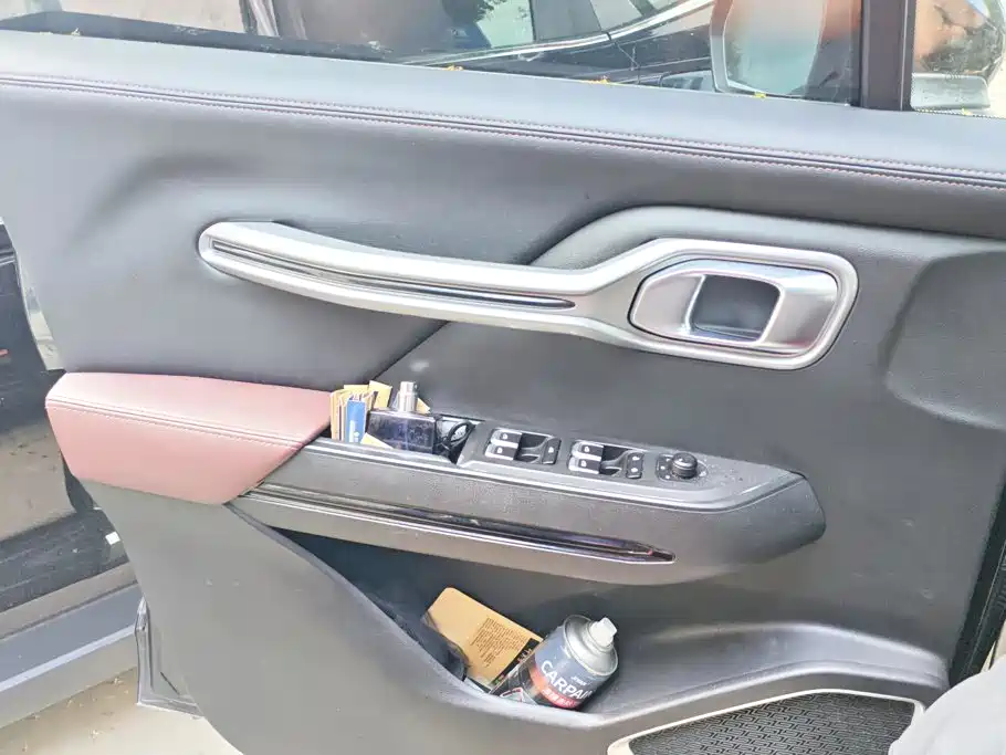 Geely Okavango 2023 2022 1.8TD DCT Luxury 7-Seater