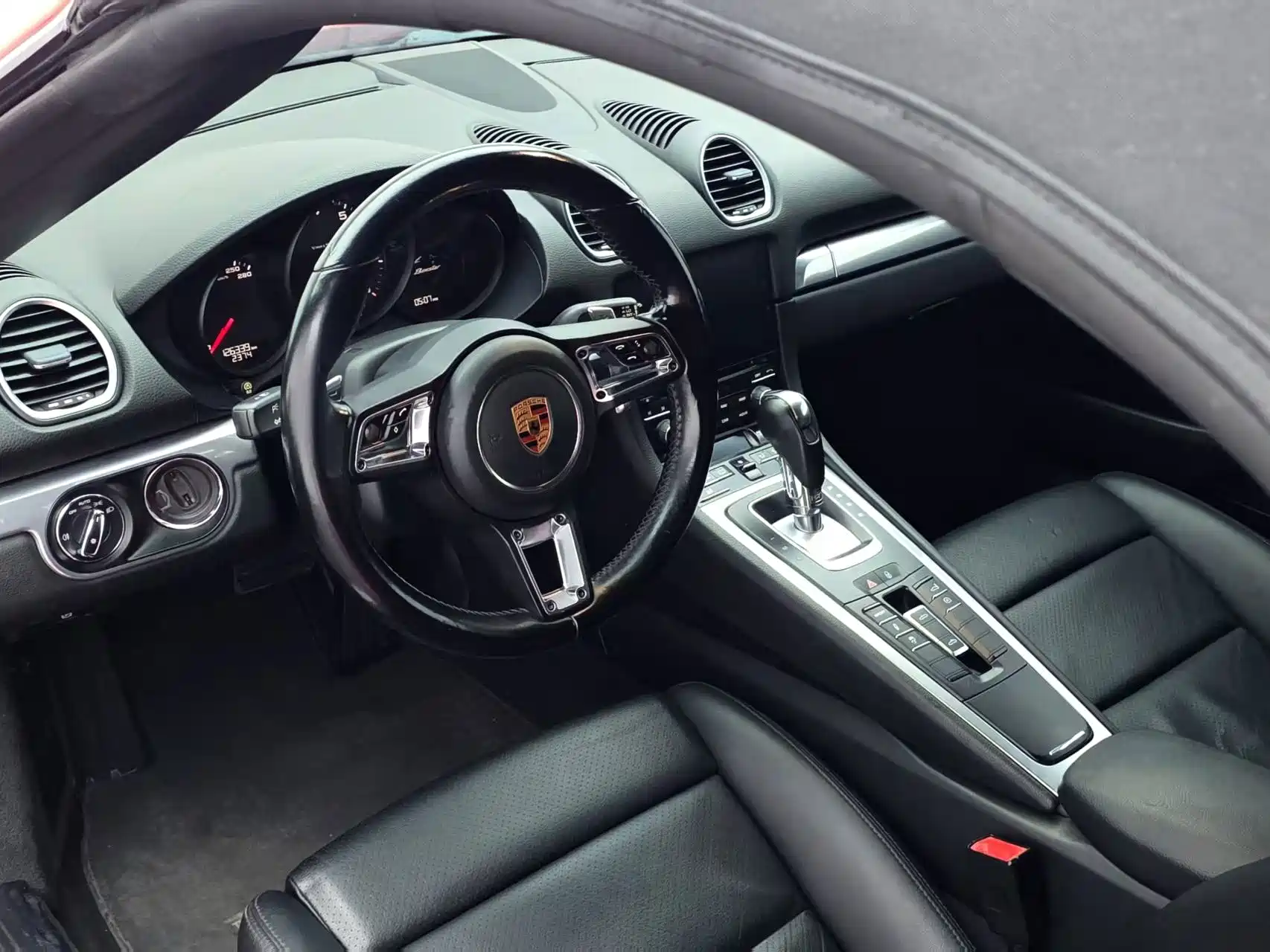 Фото 33 - Porsche 718
