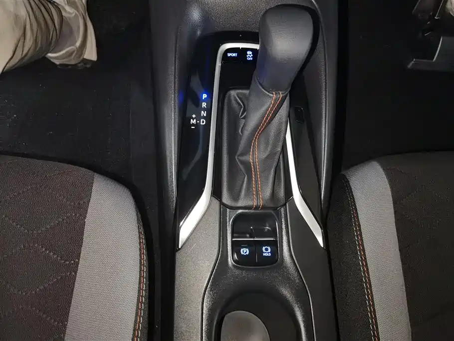 Toyota Corolla 2021 1.2T S-CVT Pioneer PLUS Edition фото 16