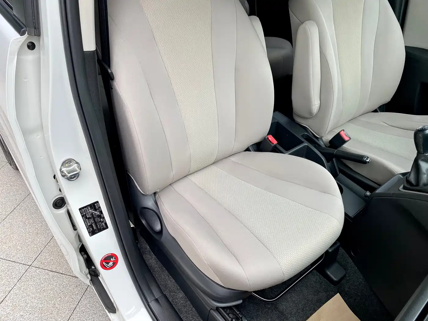 Mazda Mazda5 2013 2.0L Manual Comfort фото 15