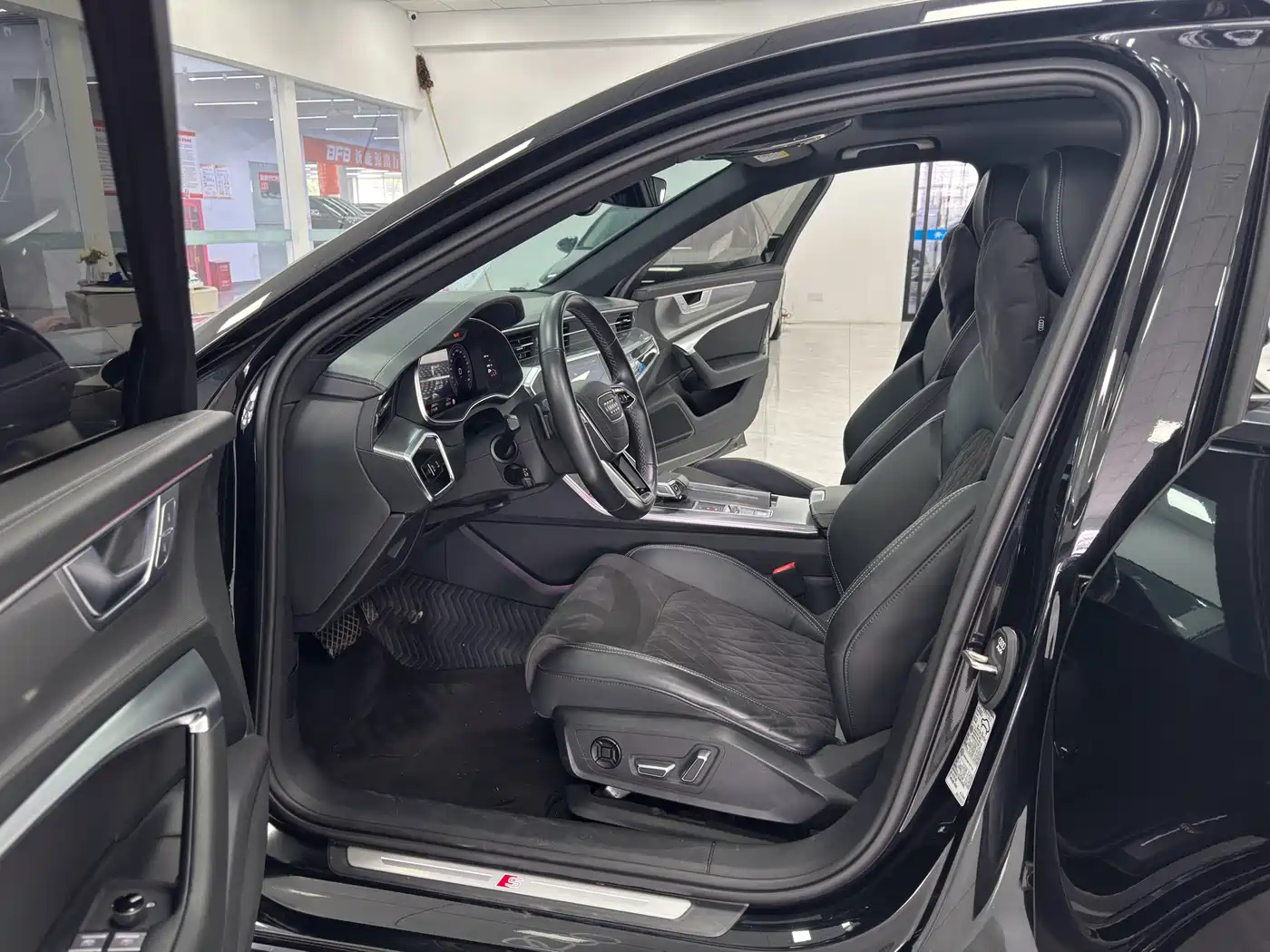 Audi A6L 2024 45 TFSI Premium Dynamic фото 8