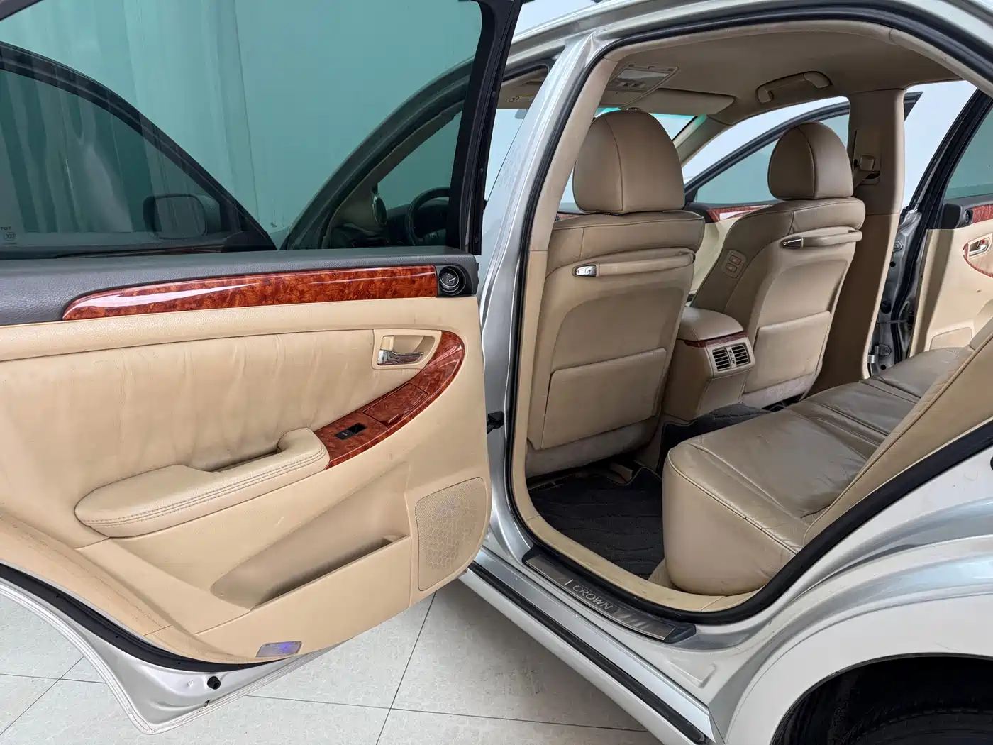 Toyota Crown 2007 2.5L Royal Special Edition фото 9