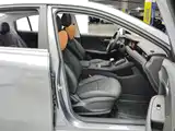 Фото 8 - Roewe i5