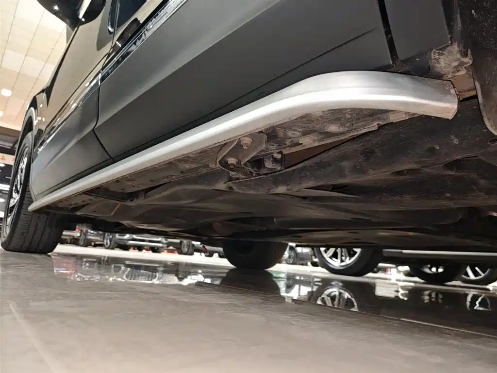 Volkswagen Tiguan L 2022 330TSI Automatic 2WD Smart Edition фото 22