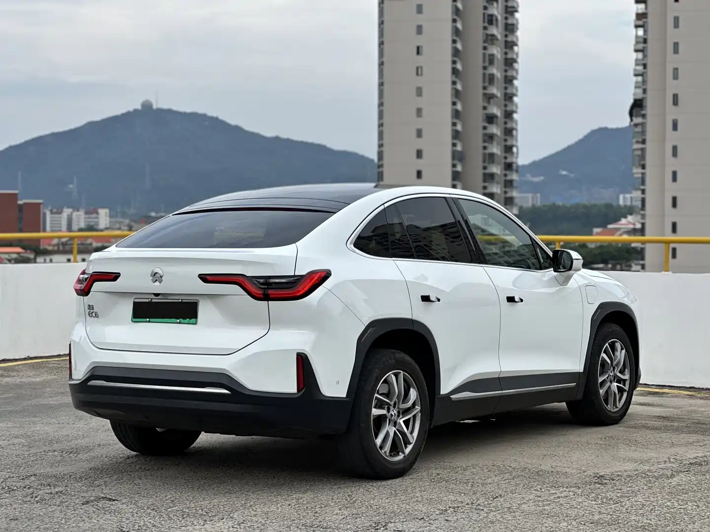 Фото 9 - NIO EC6