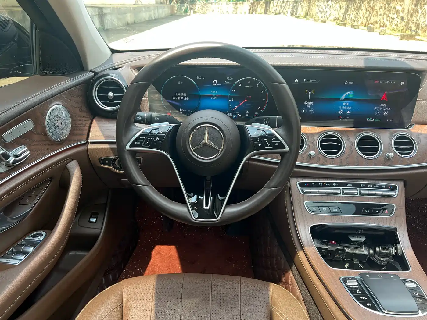  E CLASS