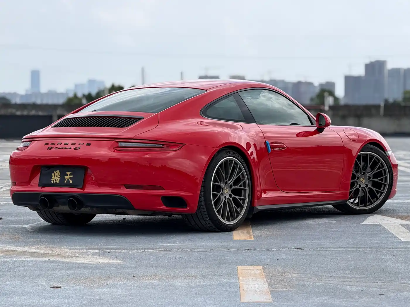 Photo 4 - Porsche 911
