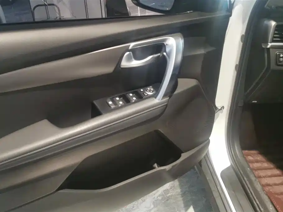 Kia Sportage 2018 2.0L Automatic Smart Luxury (China V) фото 7