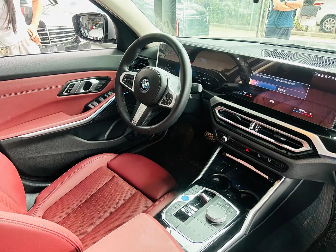 BMW i3 2022 eDrive 35 L фото 11