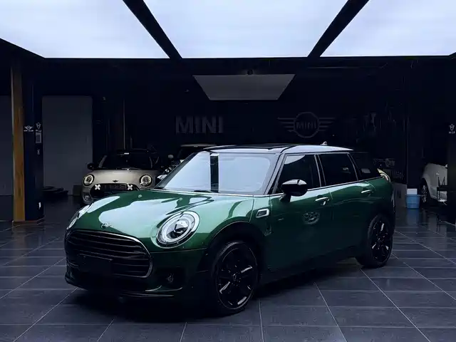 MINI CLUBMAN 2021 1.5T COOPER Connoisseur — фото 1