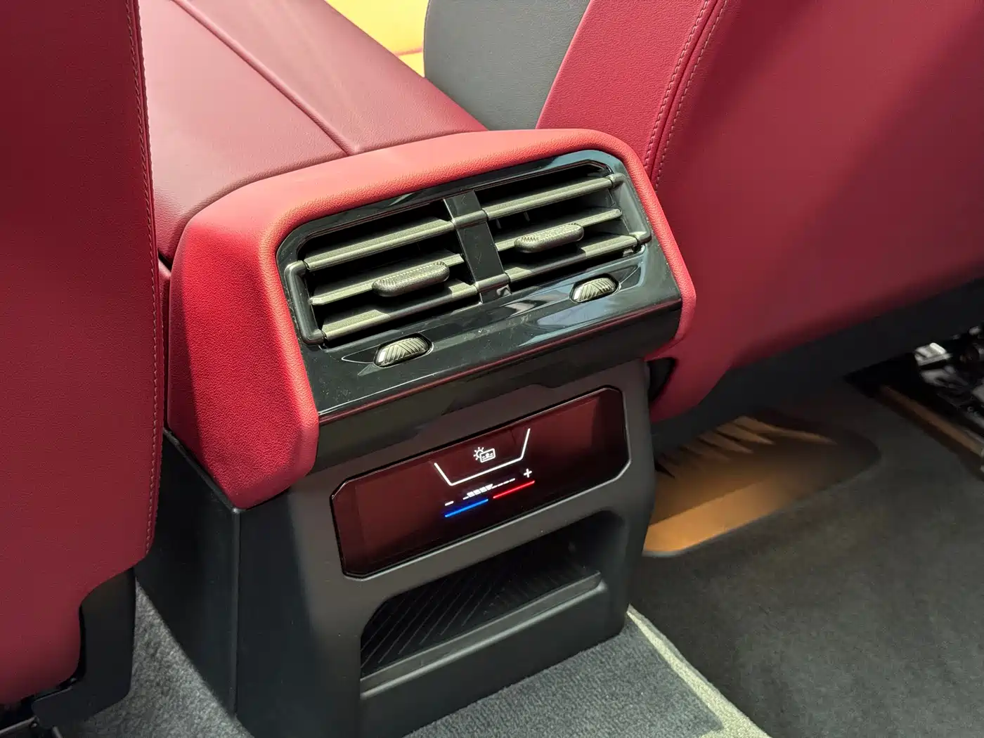BMW i5 2024 eDrive 35L Premium Luxury Package фото 13