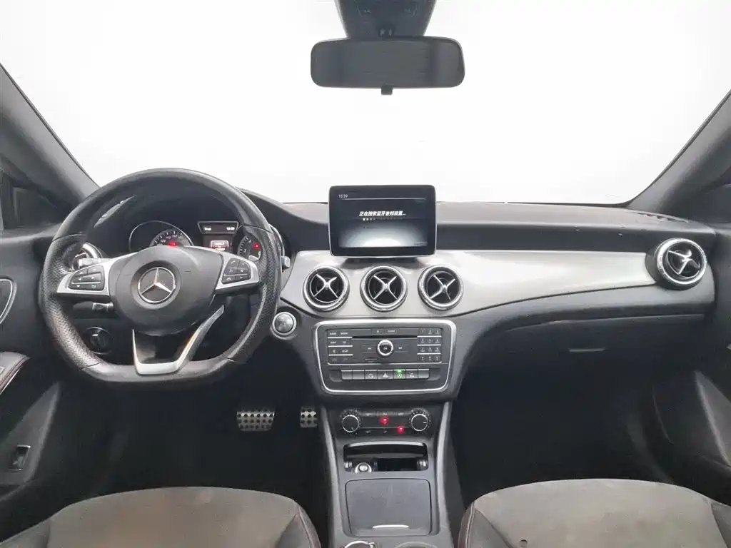 Mercedes-Benz CLA (Import) 2015 CLA 220 4MATIC фото 5