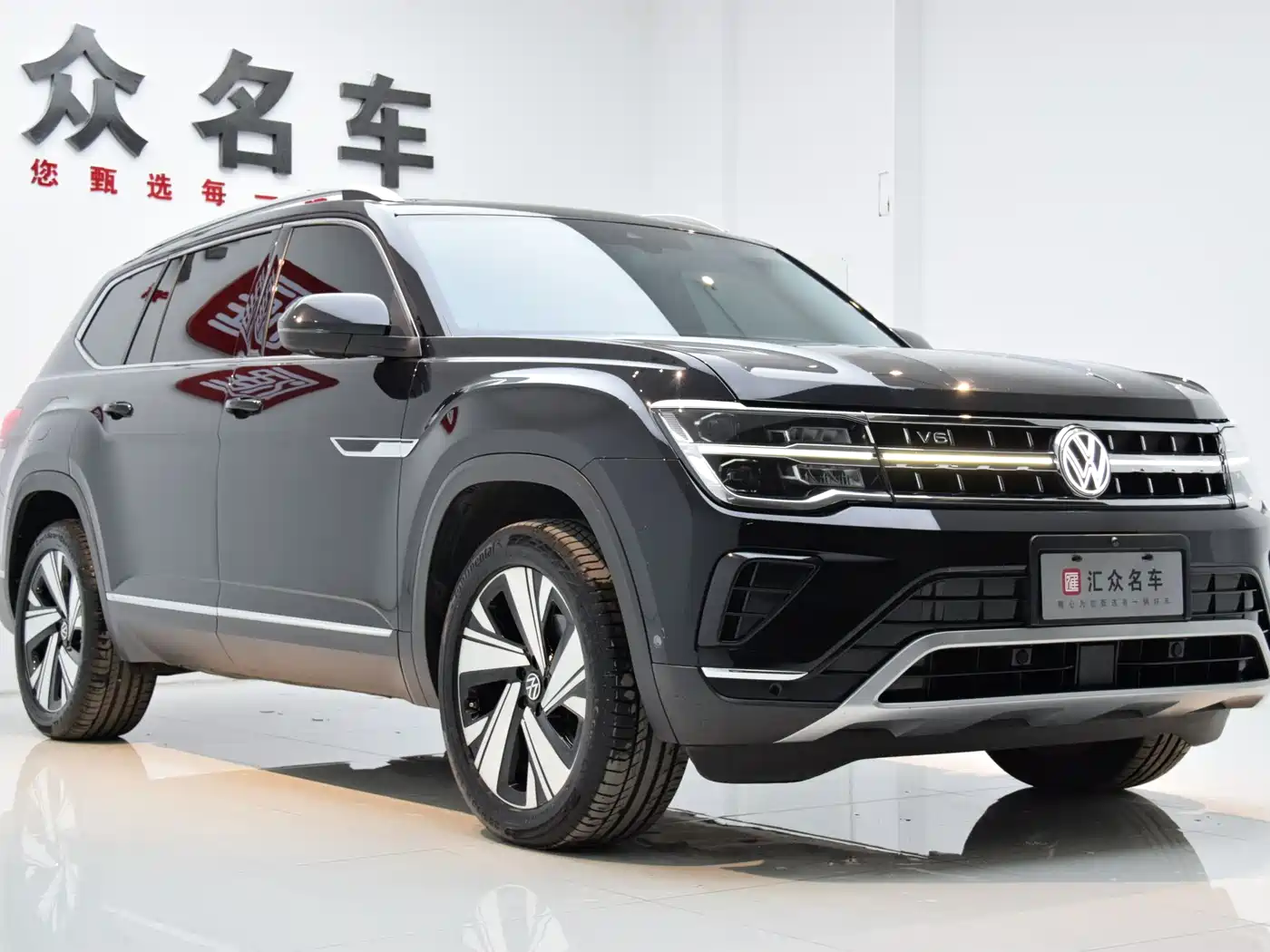Volkswagen Teramont 2024 530 V6 AWD Prestige Luxury Edition фото 3
