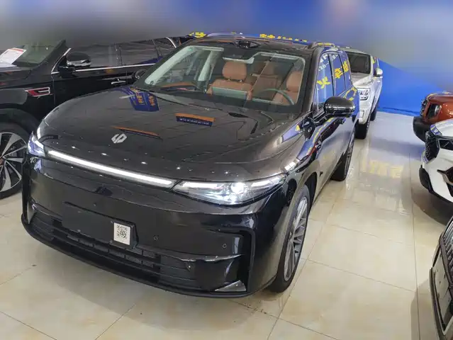 Leapmotor C16 2025