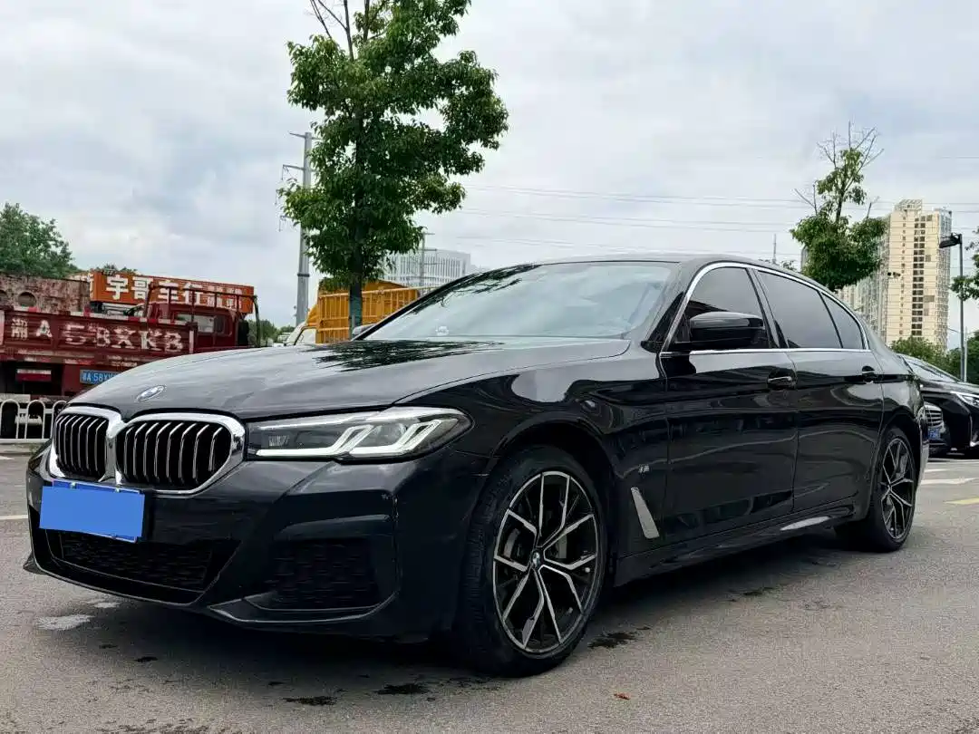 BMW 5 Series 2022 530Li Exclusive M Sport Package