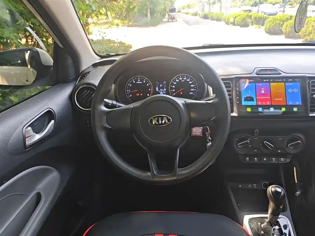 Kia Huan Chi 2020 1.4L Auto Comfort Sunroof Version фото 11