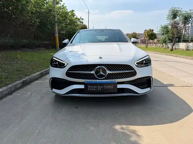 Mercedes-Benz C-Class 2023 Facelift C 260 L Sport Edition — фото 3