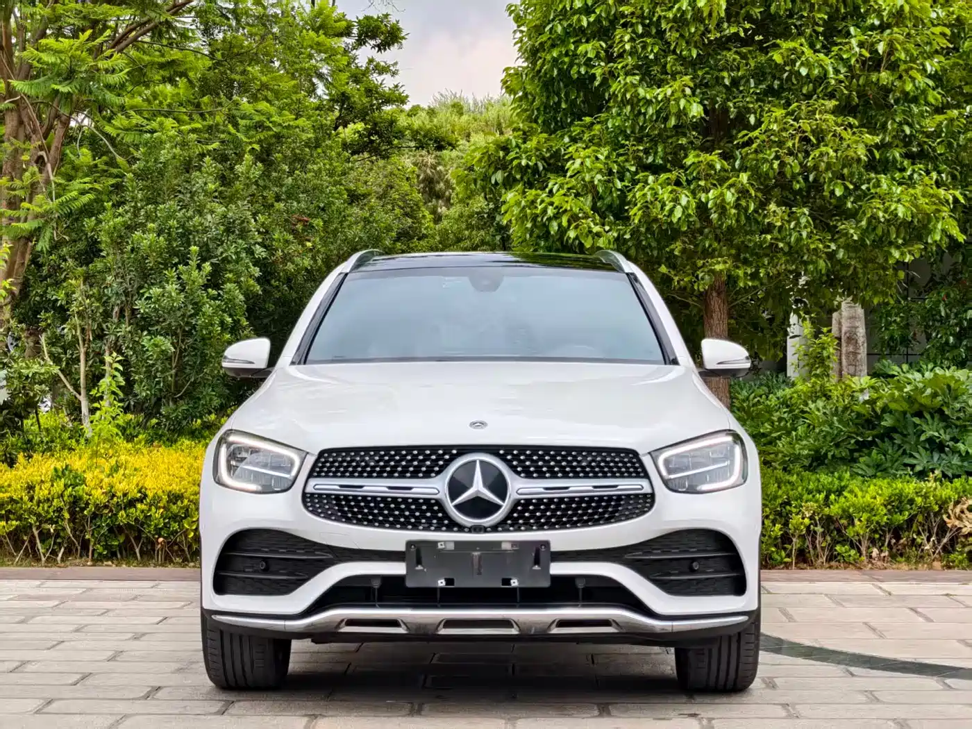 Mercedes-Benz GLC 2022 Facelift III GLC 260 L 4MATIC Dynamic фото 2