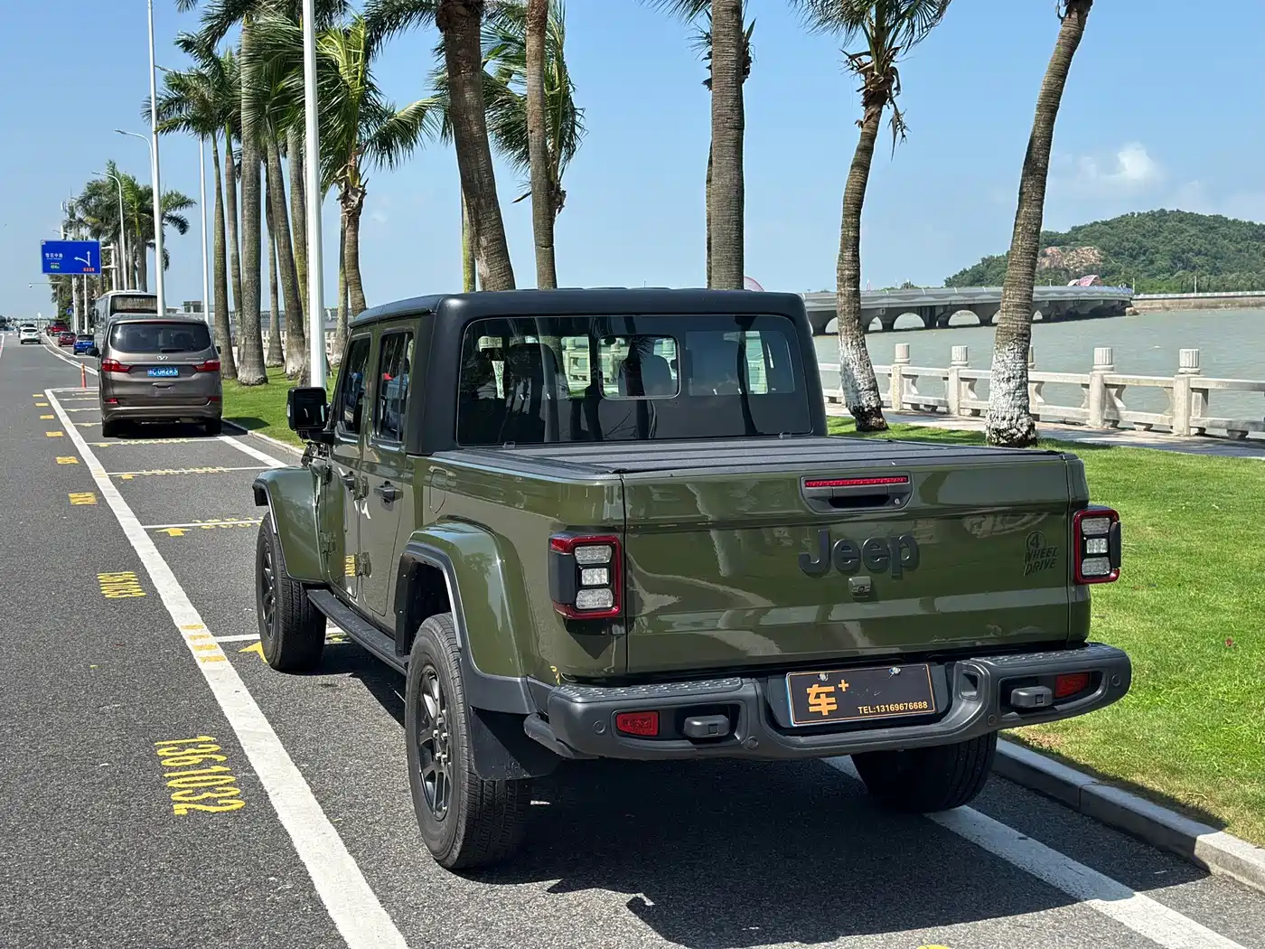 Jeep Gladiator 2026 2023 3.6L Overland
