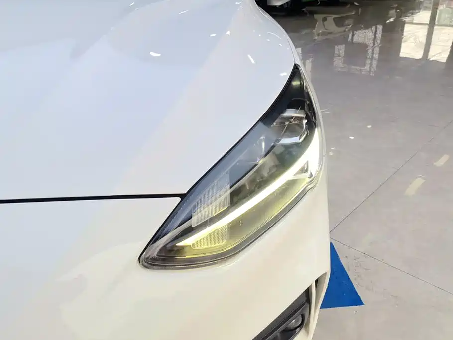 Фото 5 - Ford Focus