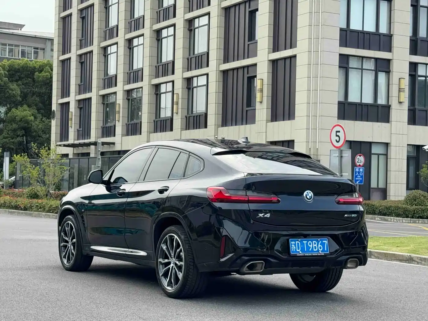 BMW X4 2022 xDrive 30i M Sport Package фото 6