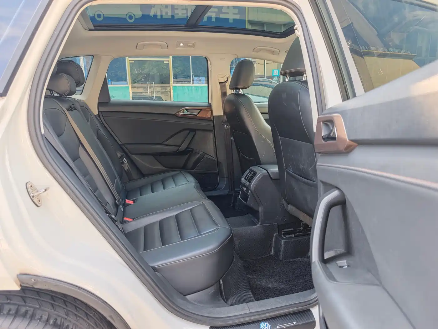 Volkswagen Tharu, миниатюра 8