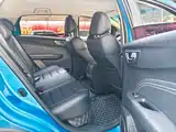 Фото 8 - Geely Vision X3
