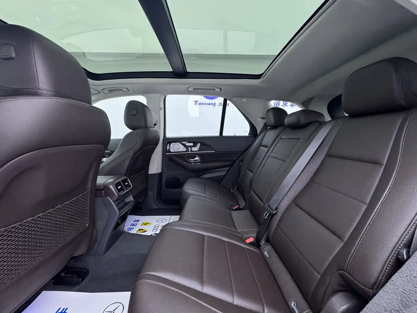 Mercedes-Benz GLE 2020 GLE 350 4MATIC Fashion фото 9