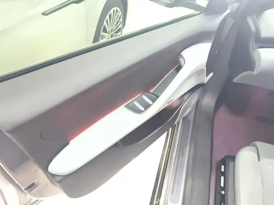 NIO ET5T 2026 2025 Champion Commemorative Edition 100kWh Touring