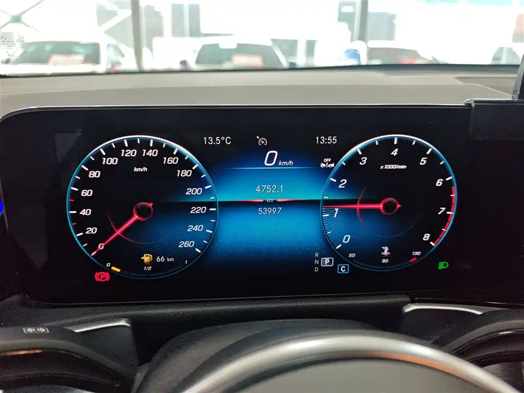 Mercedes-Benz GLB 2021 GLB 200 Dynamic фото 8