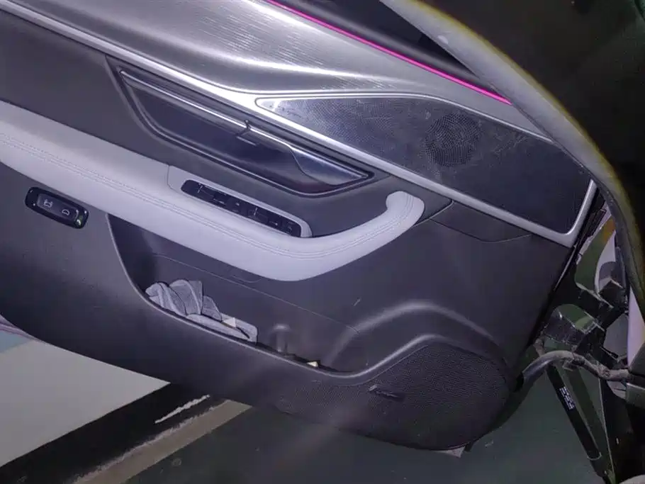 XPeng P7 2024 P7i 702 Max Wing Edition фото 7
