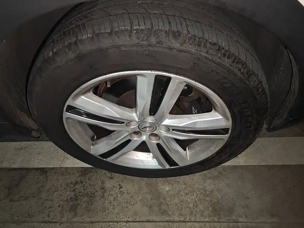 Zotye T700 2018 2017 1.8T DCT Prestige
