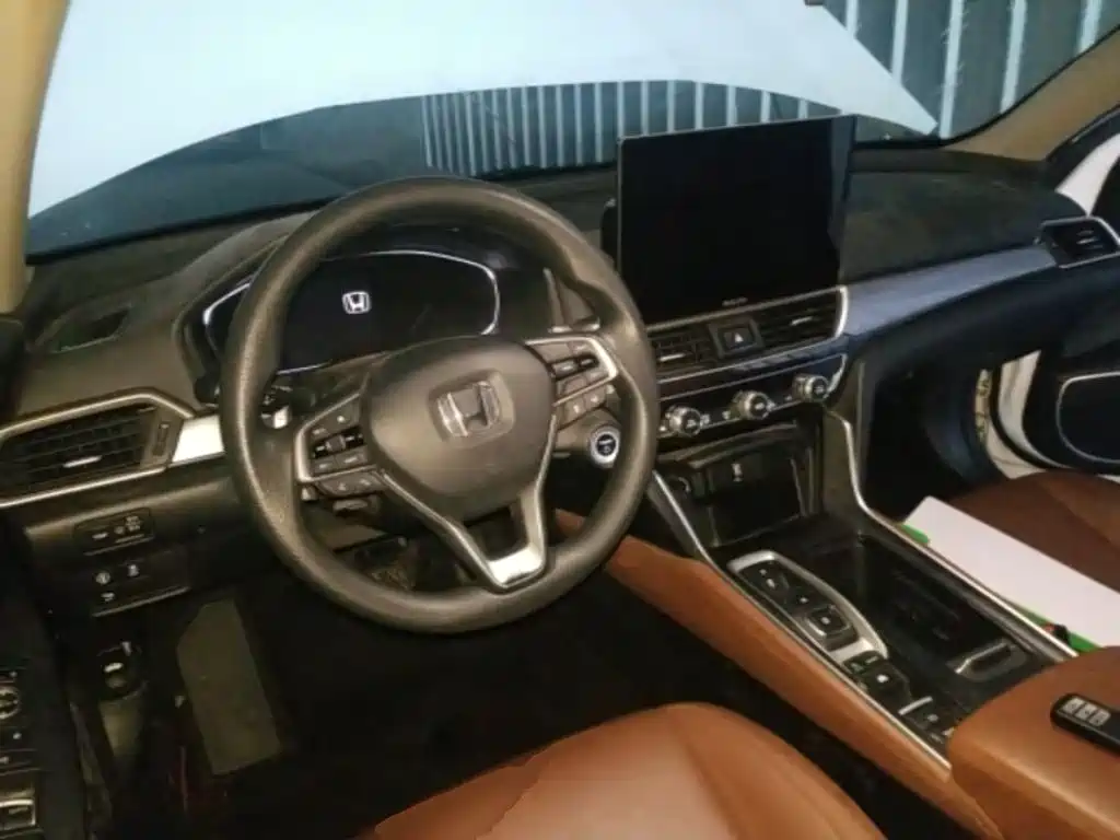 Honda Inspire 2019 2019 Sharp Hybrid 2.0L Pure Elegance China V